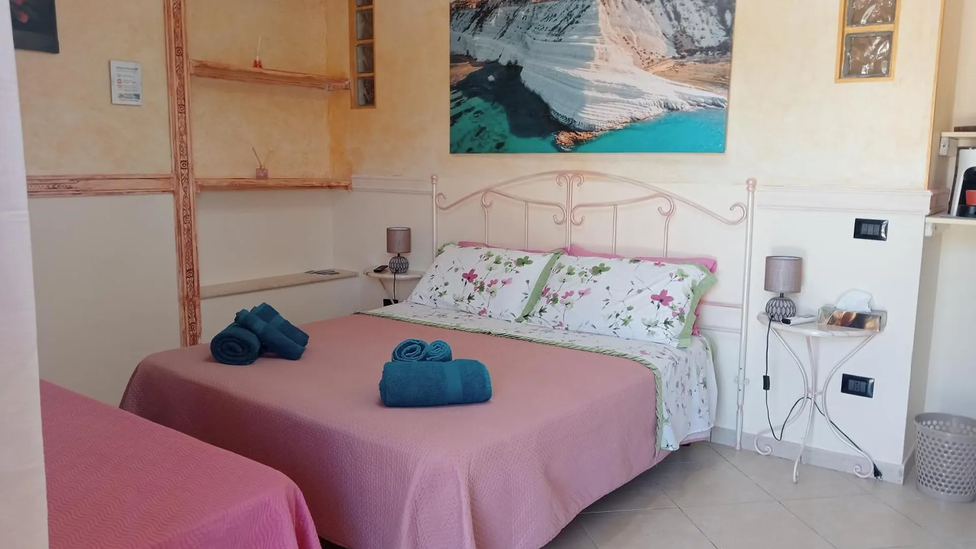 Bed and Breakfast M'Arriposu Реальмонте